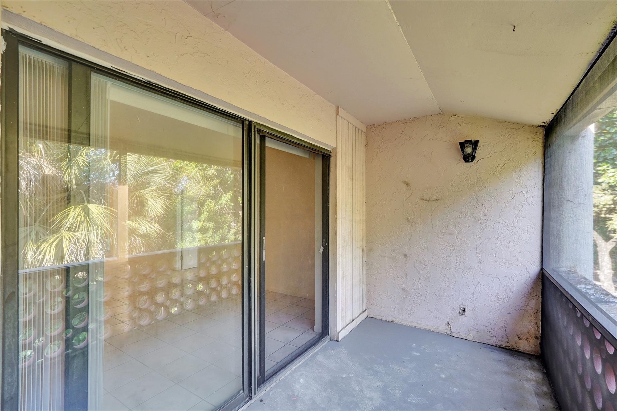 Inverrary Gardens Condo I - Residential Lease