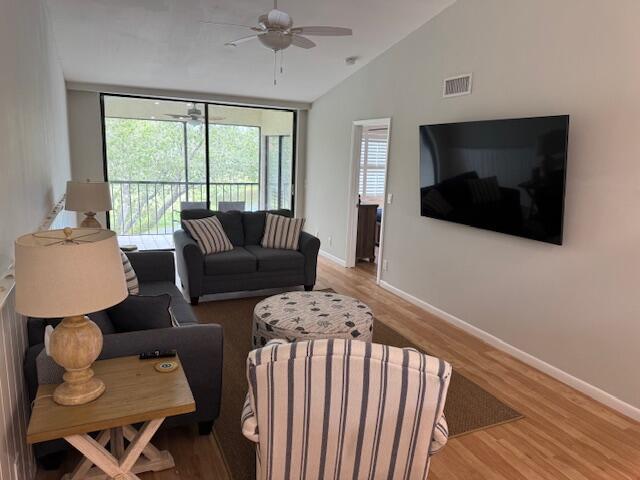 Seasonal Rental in Eastpointe available for rent! Lovely 2nd floor condo with beautiful lake views. Gated community with plenty of Social activities available. 2 bedrooms and 2 baths.