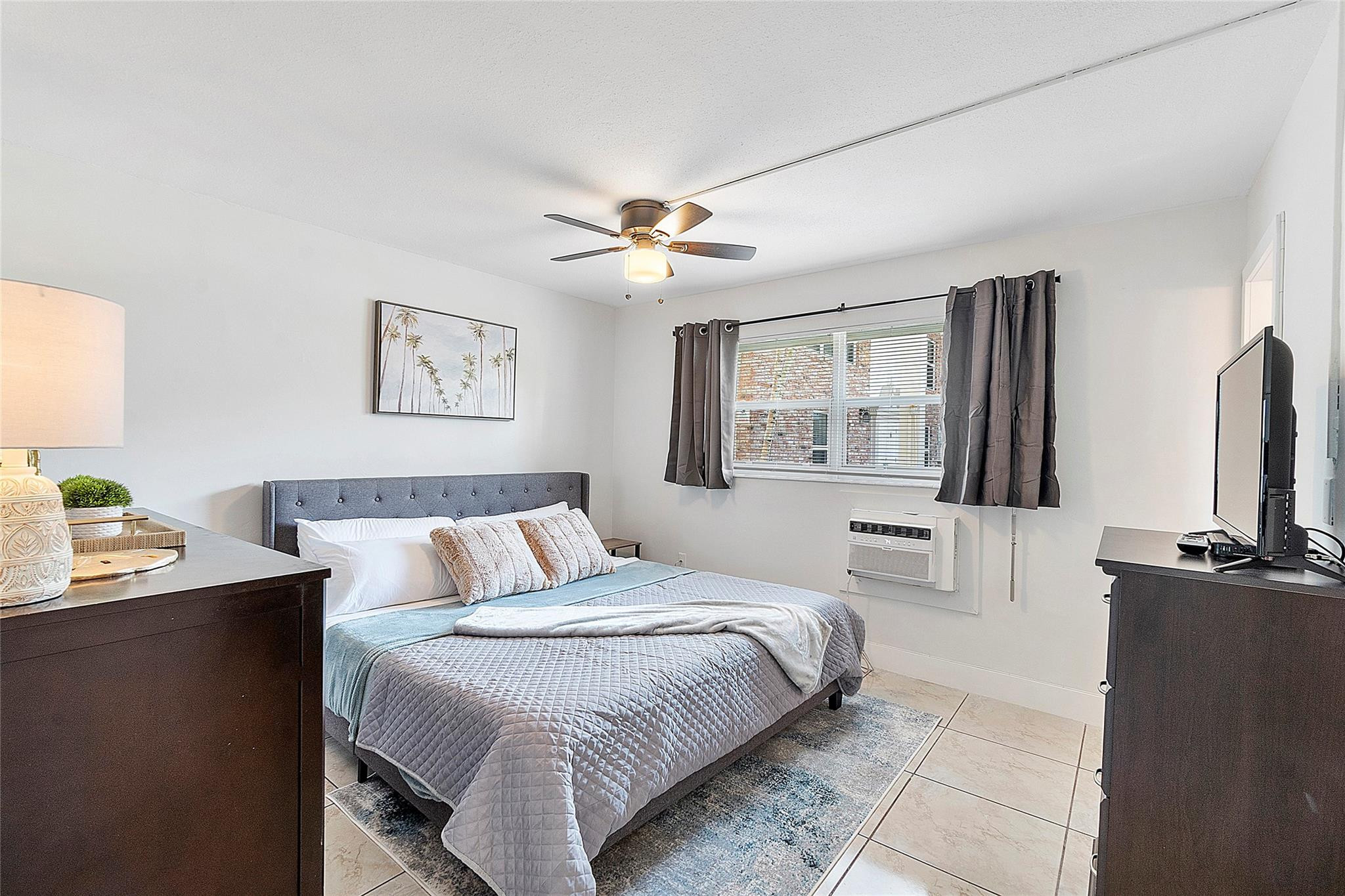 3230 NE 13th Street 102