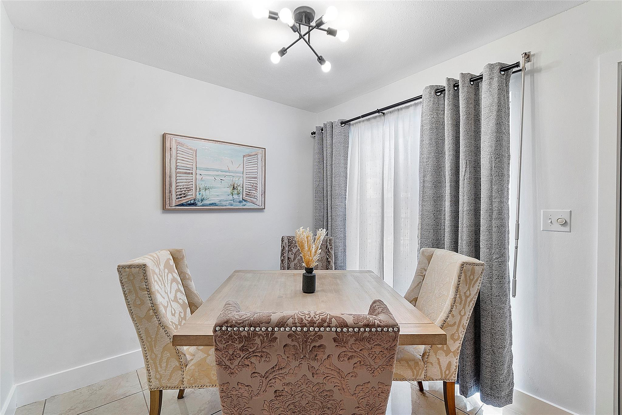 Mid Mari Condo - Residential Lease