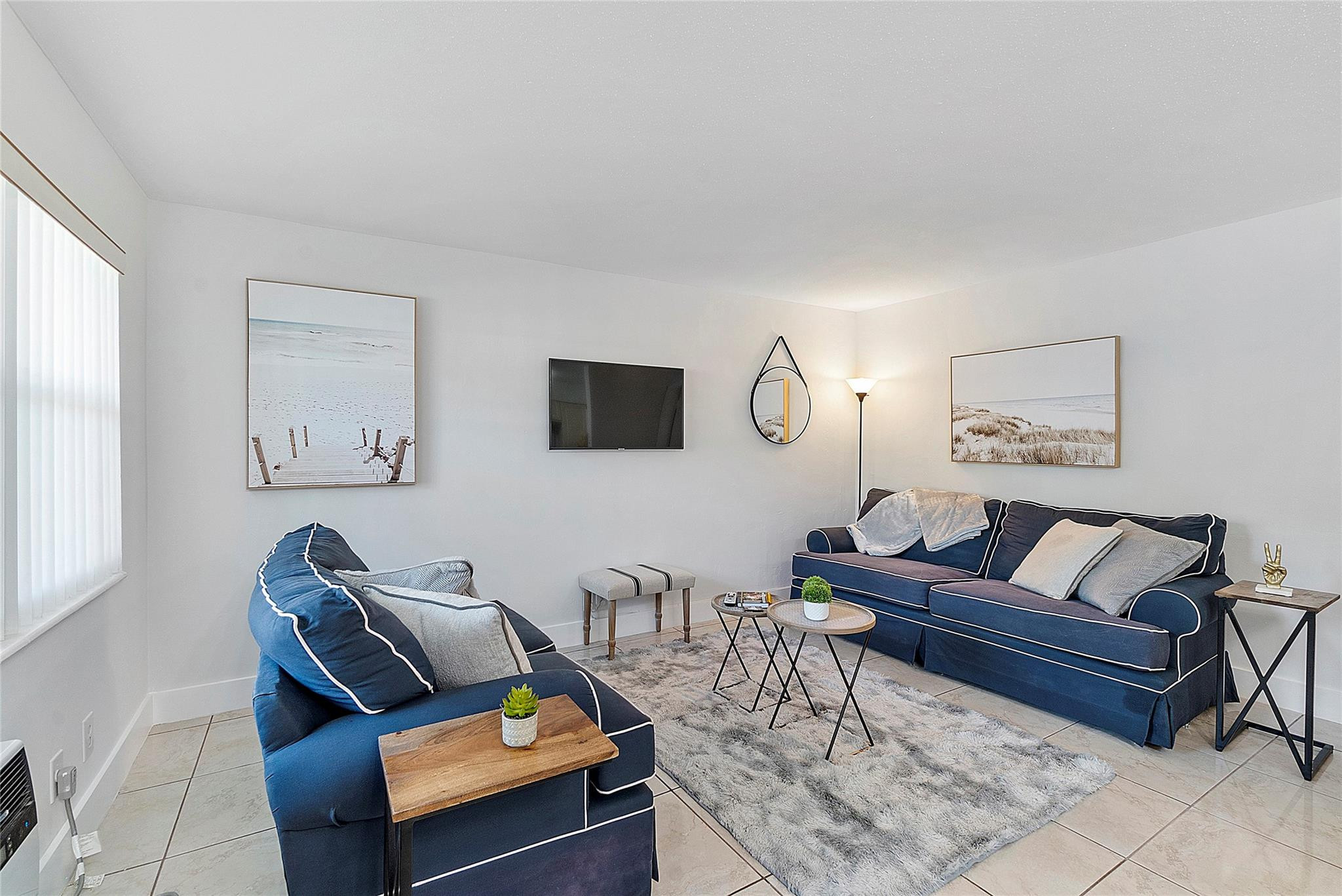 Mid Mari Condo - Residential Lease