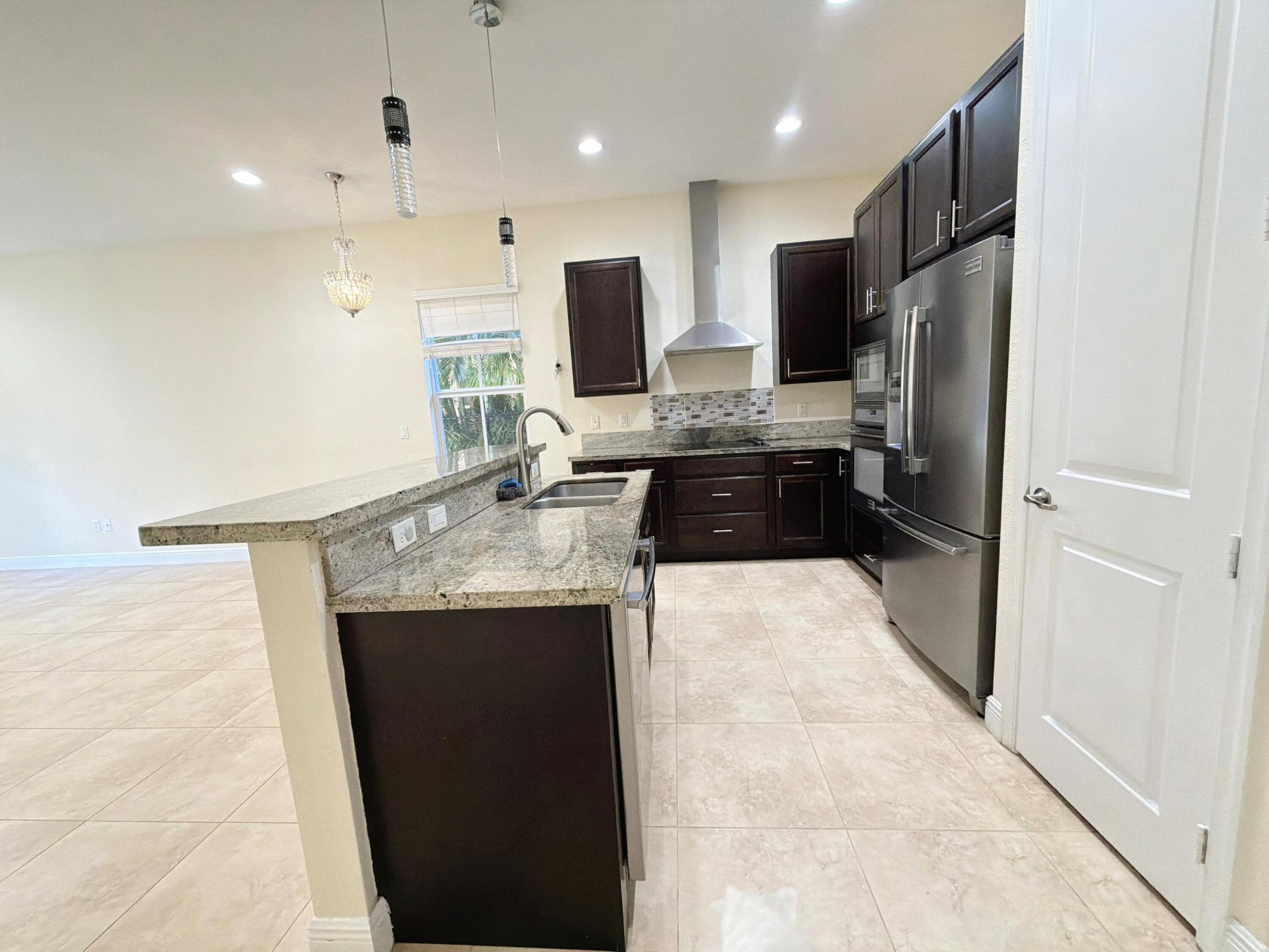 LA PLACIDA VILLAS - Residential