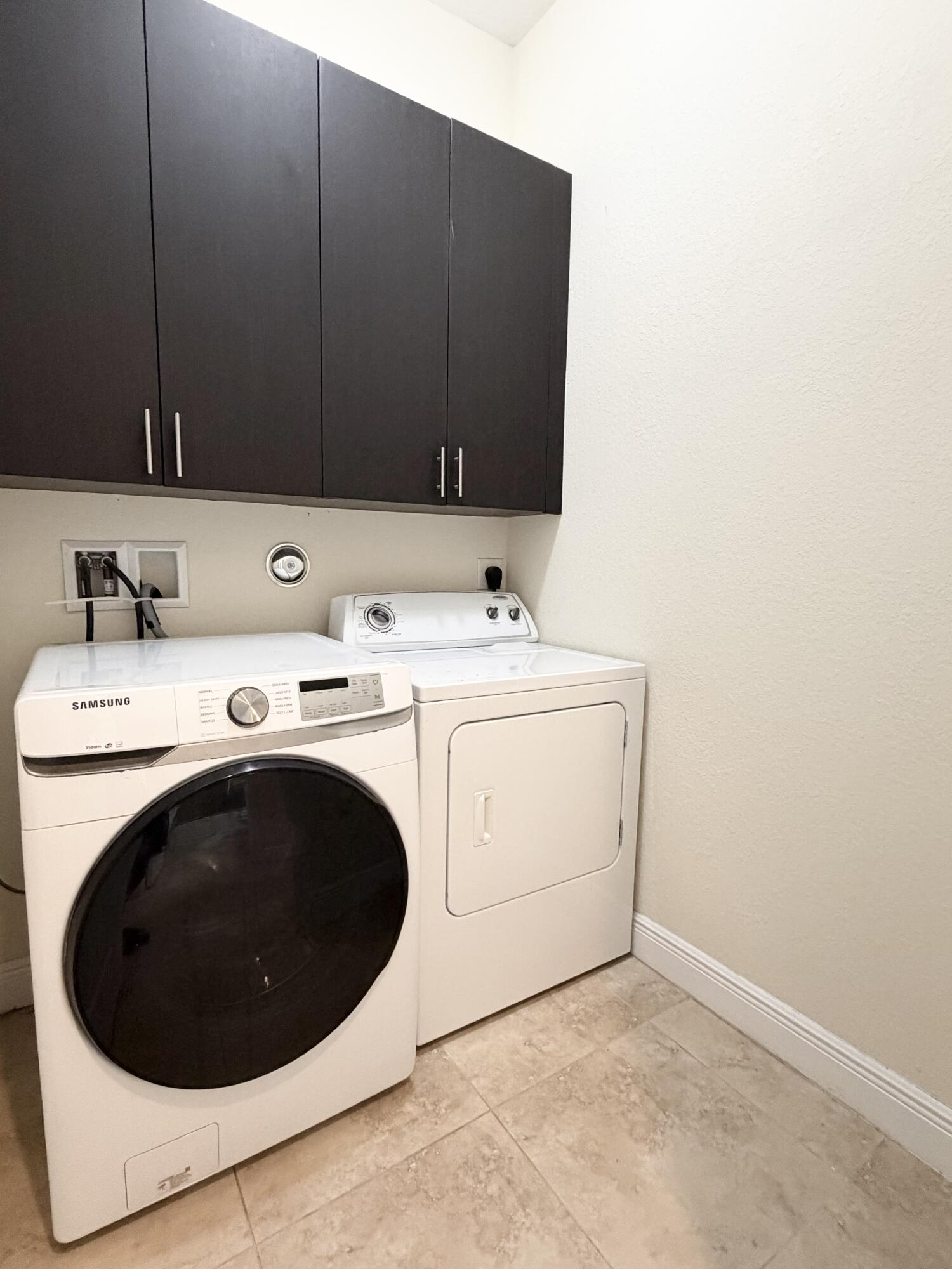 LA PLACIDA VILLAS - Residential