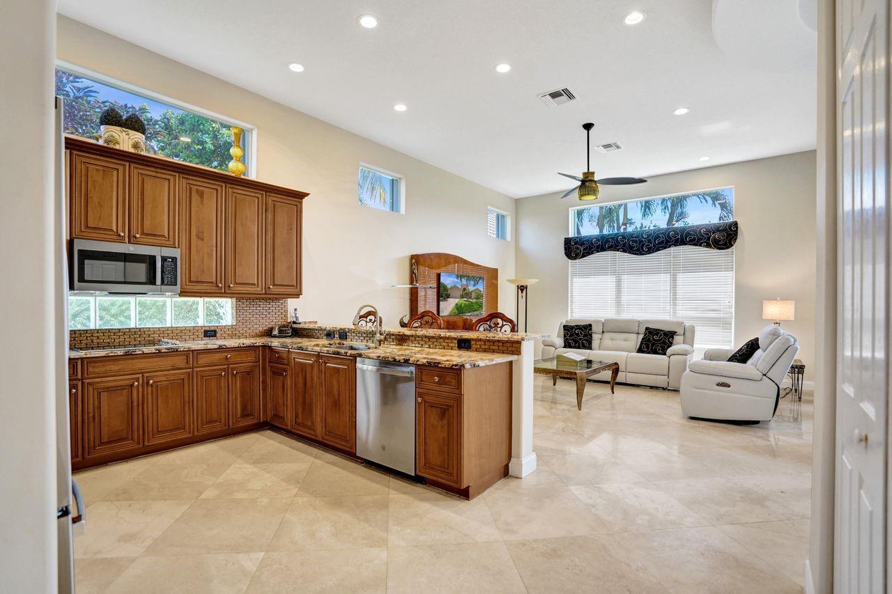 11319 Kona Ct