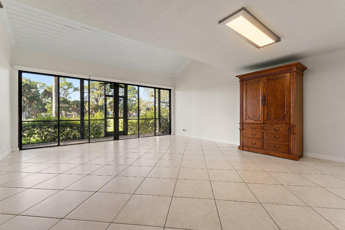 PGA PATIO HOMES - Residential