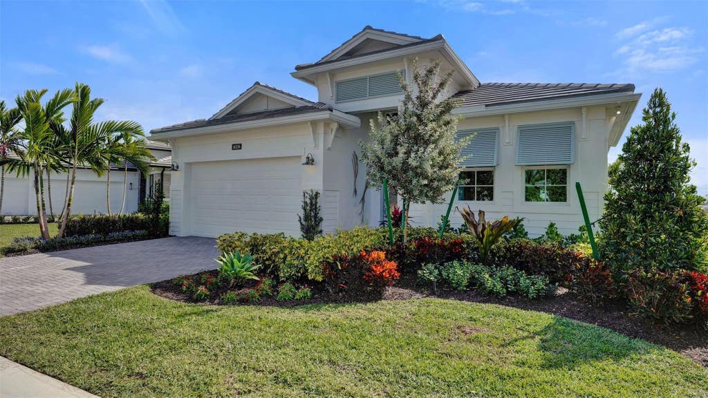 Photo of 14076 Bastille Street, Palm Beach Gardens, FL 33412 (MLS # B26062956)