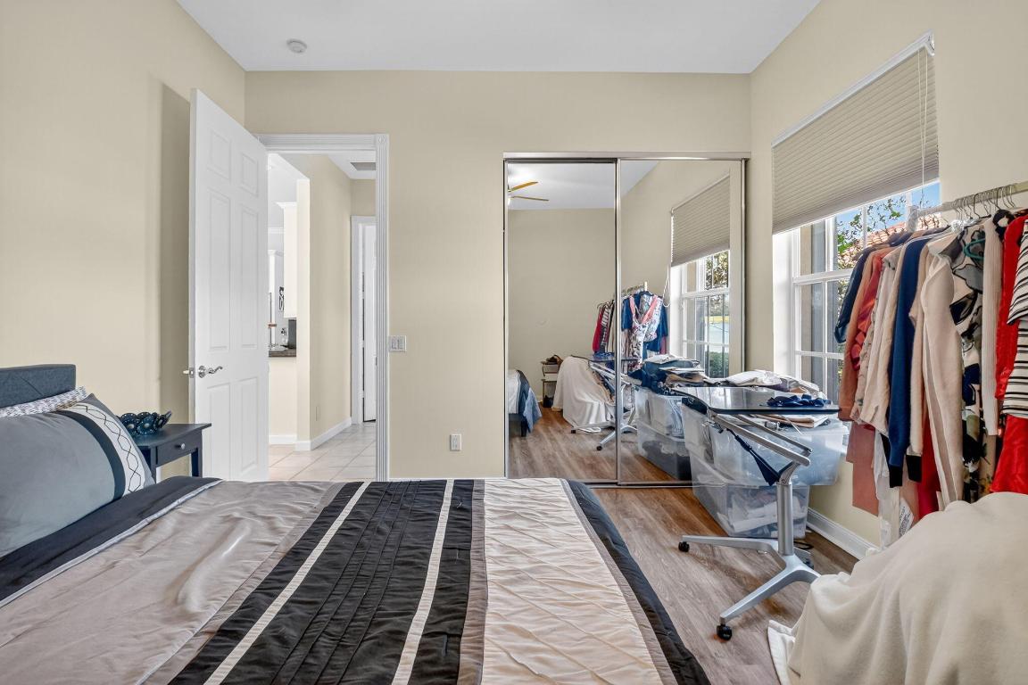 RIVERWALK A1 - Residential