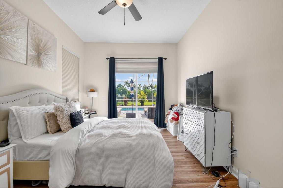 RIVERWALK A1 - Residential