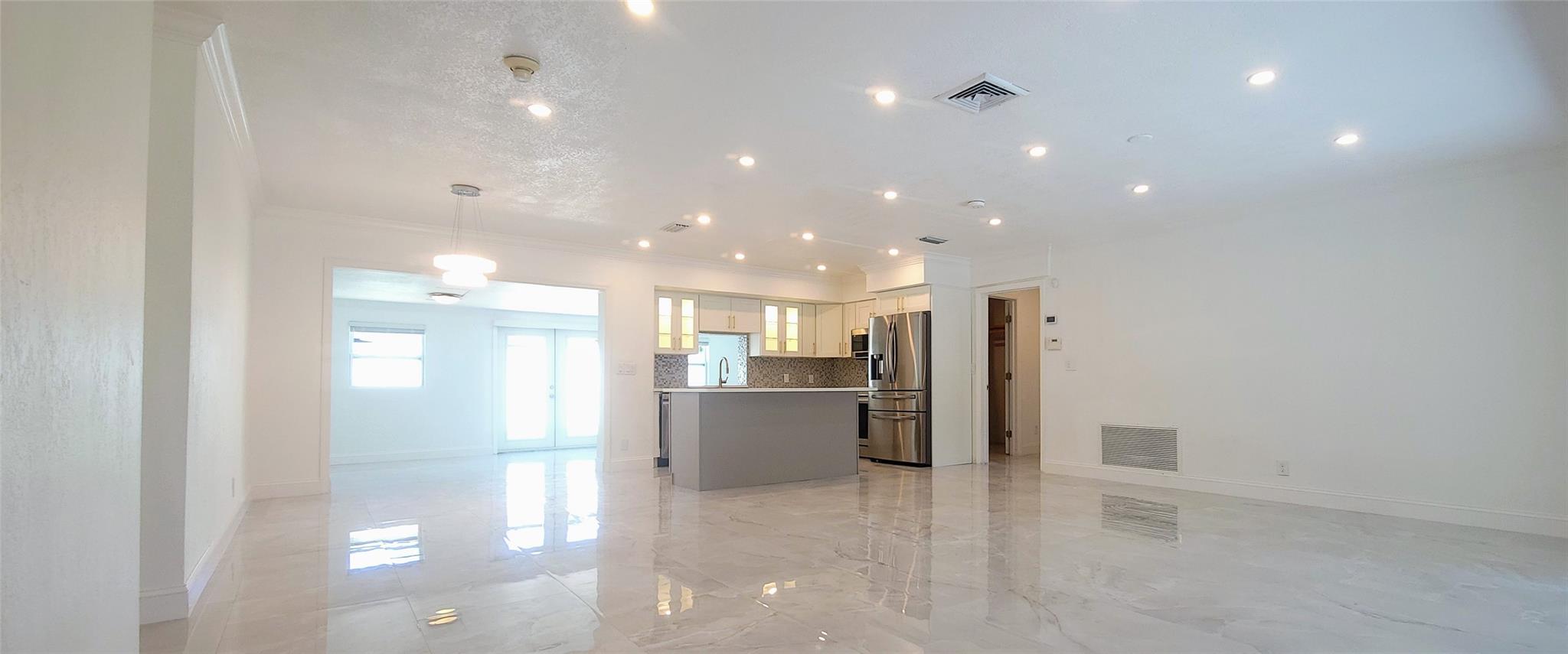 Deerfield Beach, Florida 33441, United States, 3 Bedrooms Bedrooms, ,4 BathroomsBathrooms,Residential,Active,209834