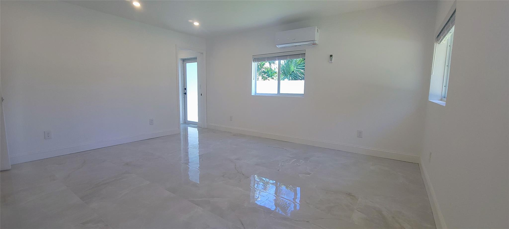 Deerfield Beach, Florida 33441, United States, 3 Bedrooms Bedrooms, ,4 BathroomsBathrooms,Residential,Active,209834