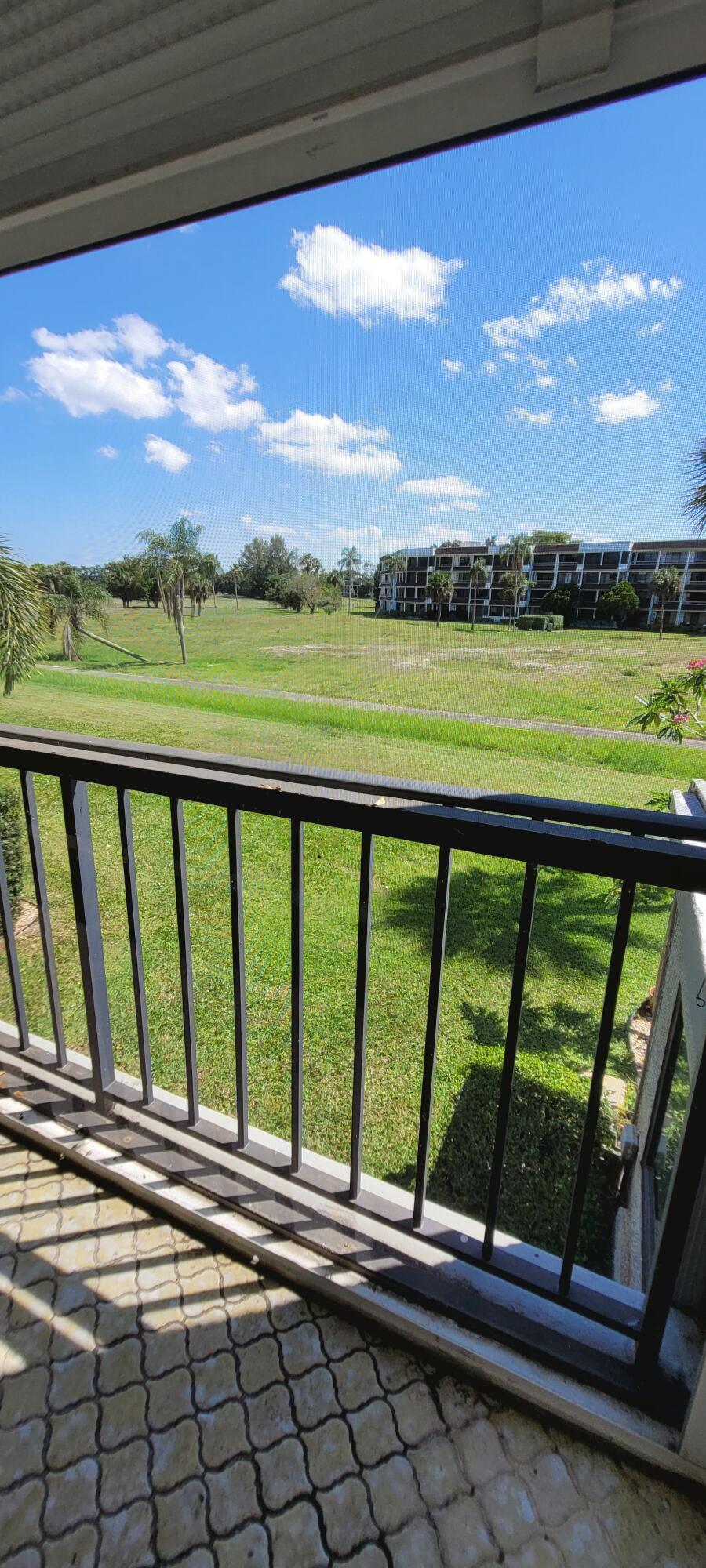 FOUNTAINS OF PALM BEACH CONDO 4 - Residential