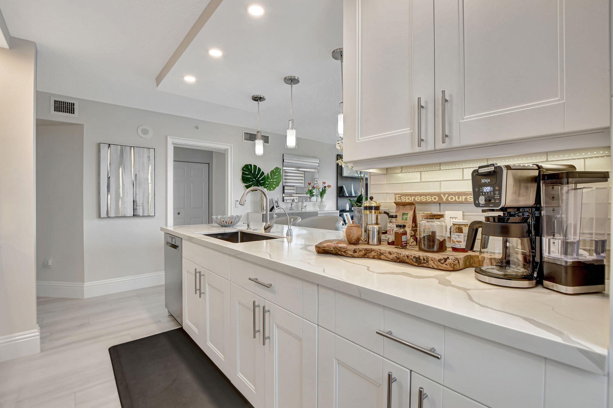 3594 S Ocean Boulevard 302