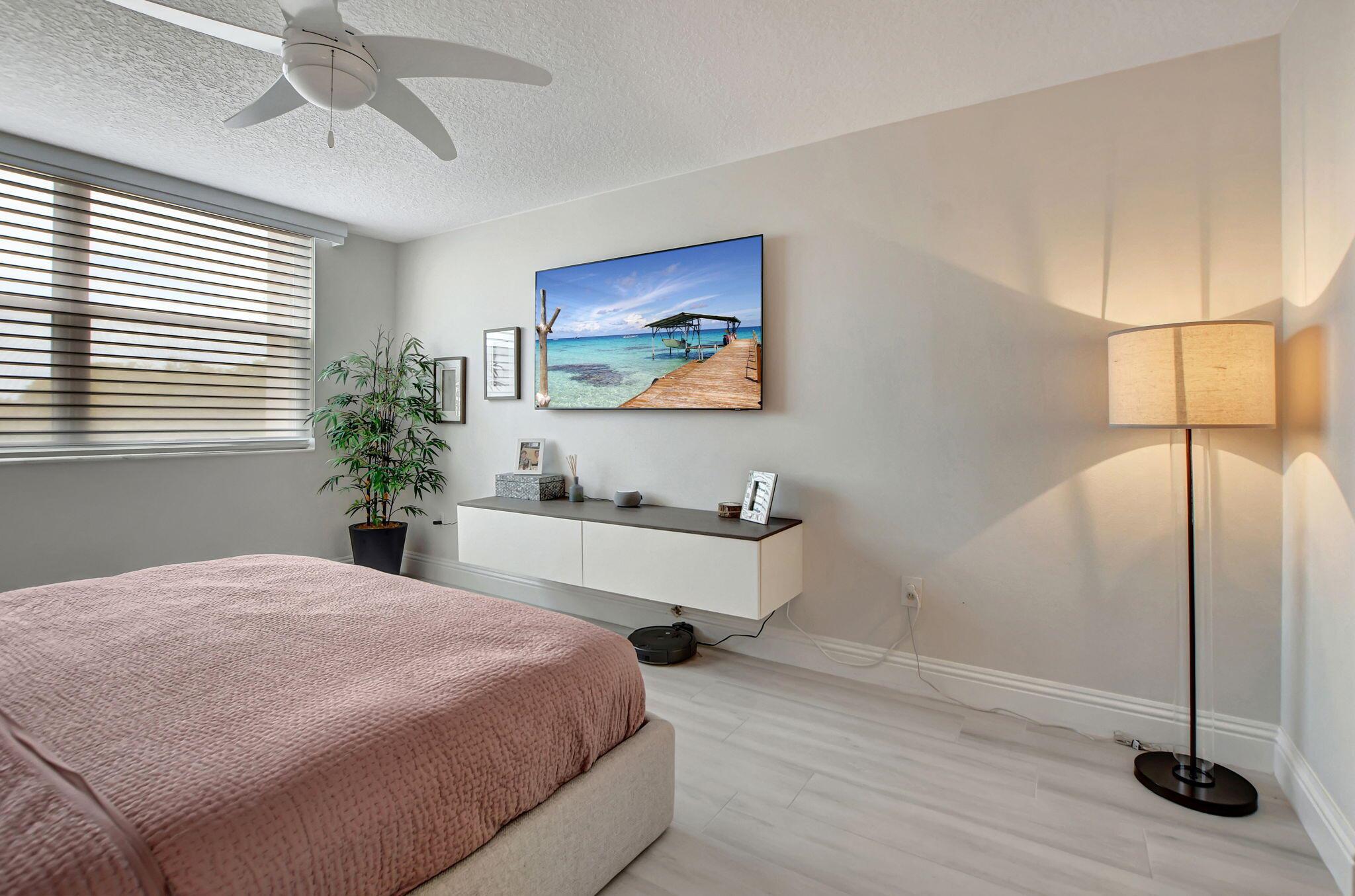 HIGHLAND BEACH CLUB CONDO - Residential