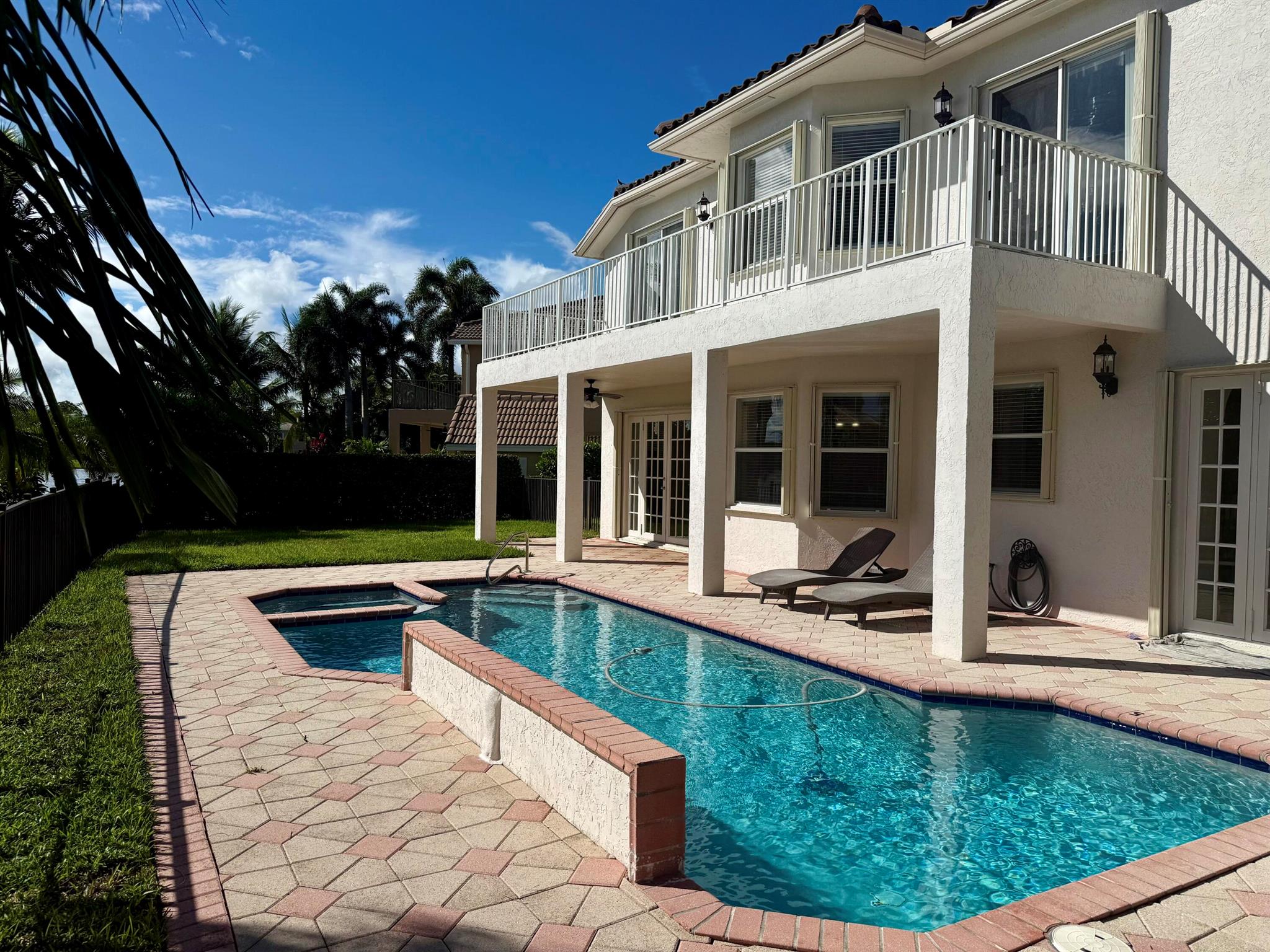 SMITH DAIRY WEST 4 - Residential Lease