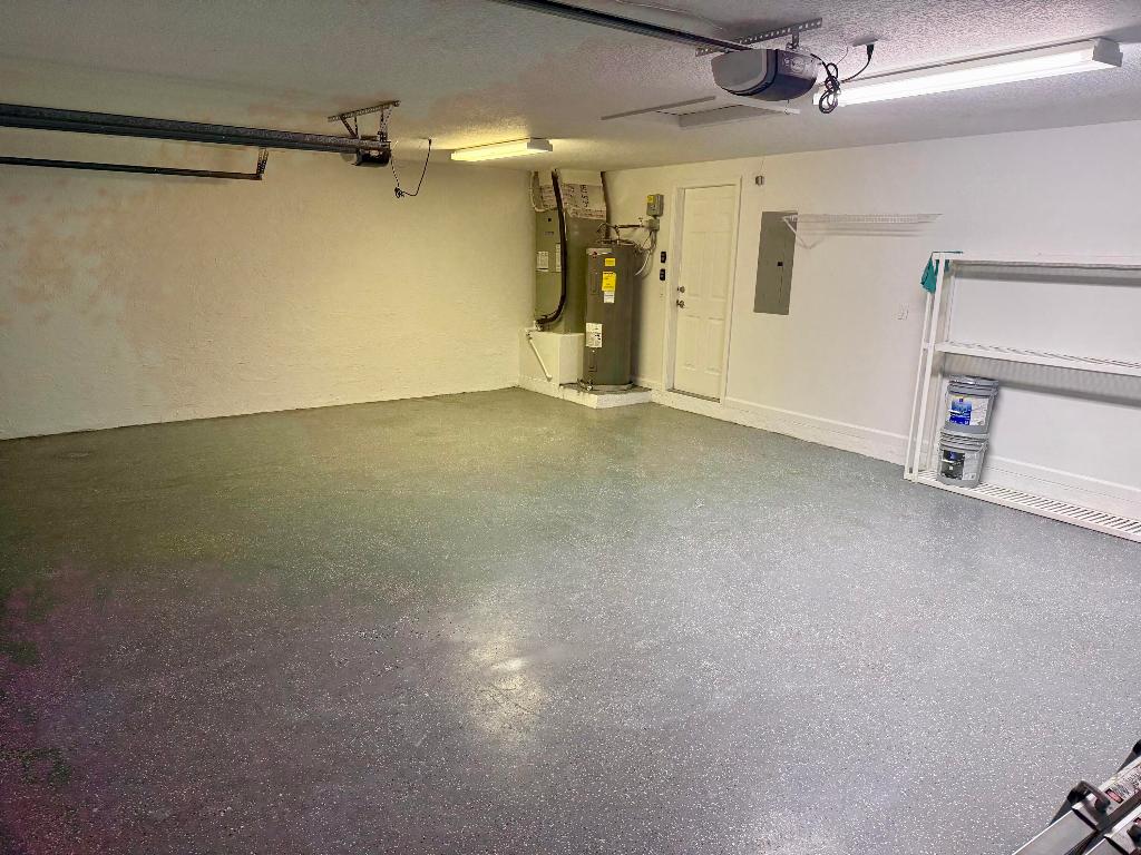 SMITH DAIRY WEST 4 - Residential Lease