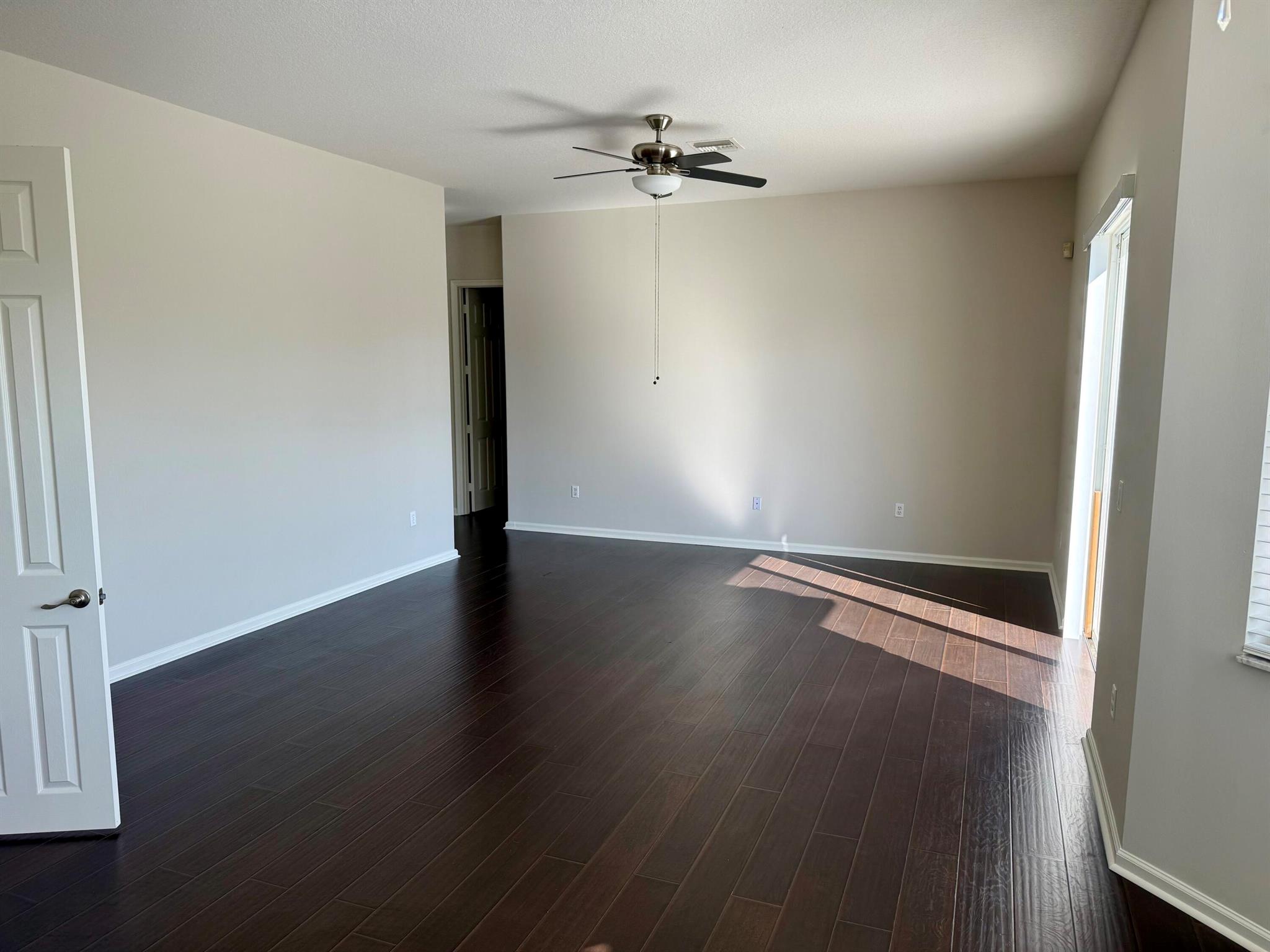 SMITH DAIRY WEST 4 - Residential Lease