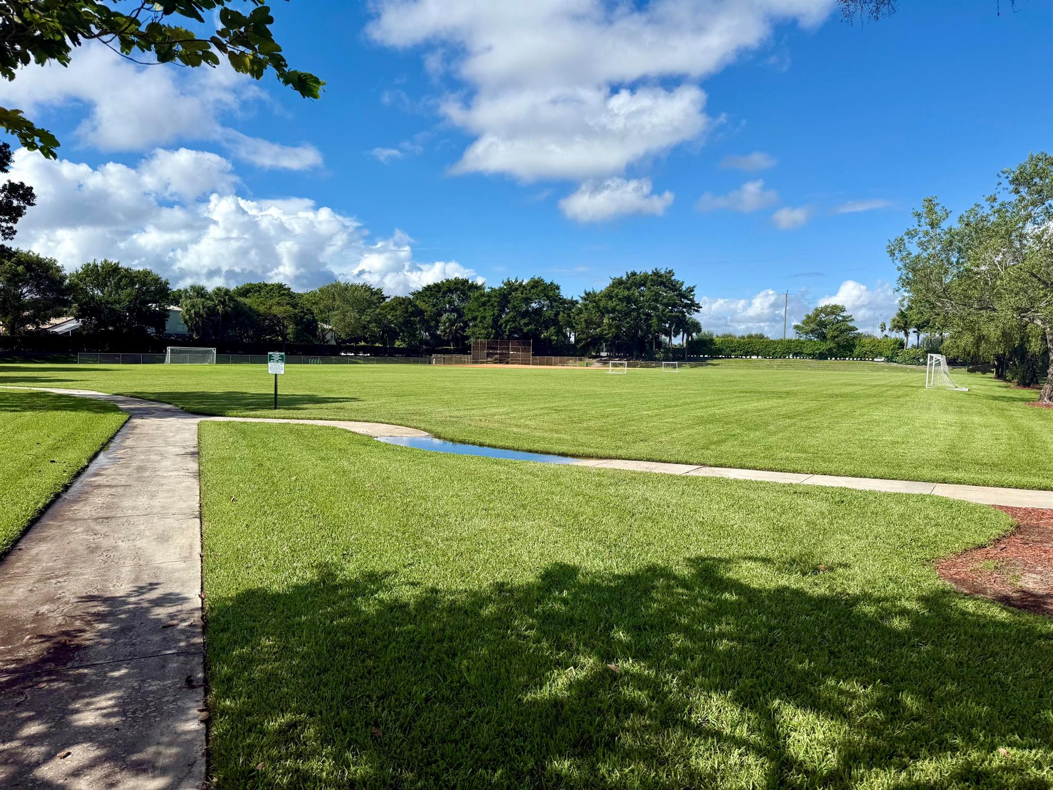 SMITH DAIRY WEST 4 - Residential Lease