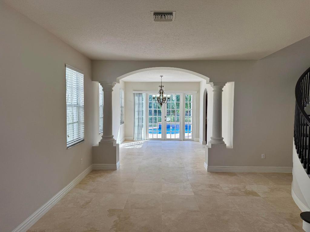 SMITH DAIRY WEST 4 - Residential Lease