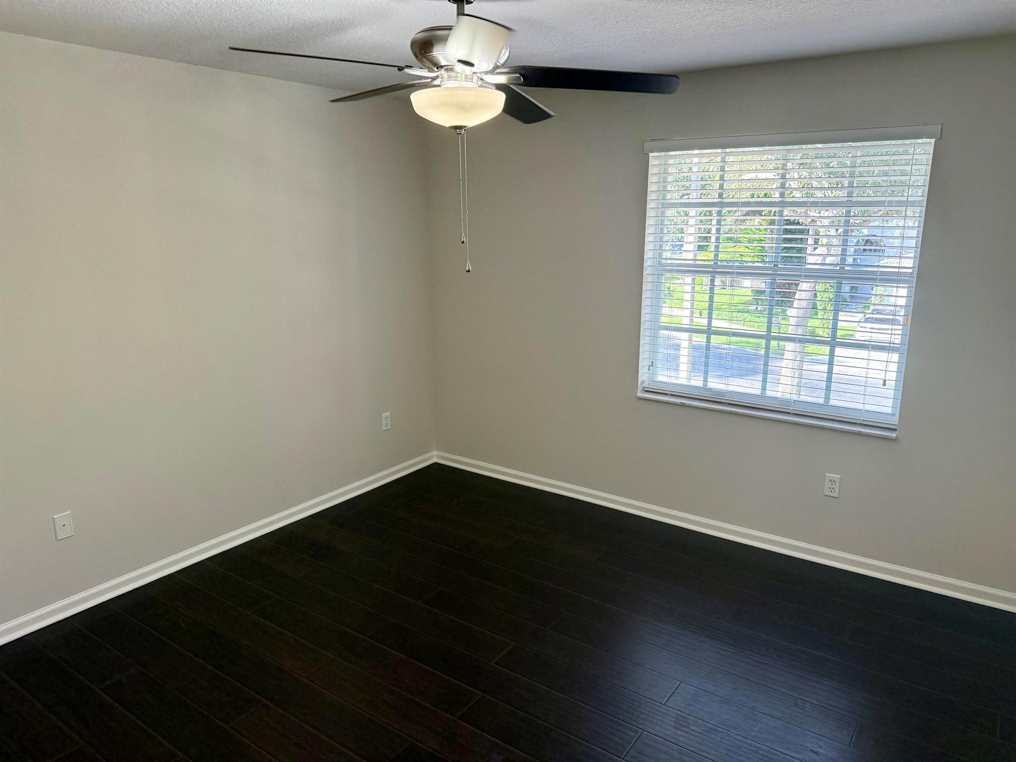 SMITH DAIRY WEST 4 - Residential Lease