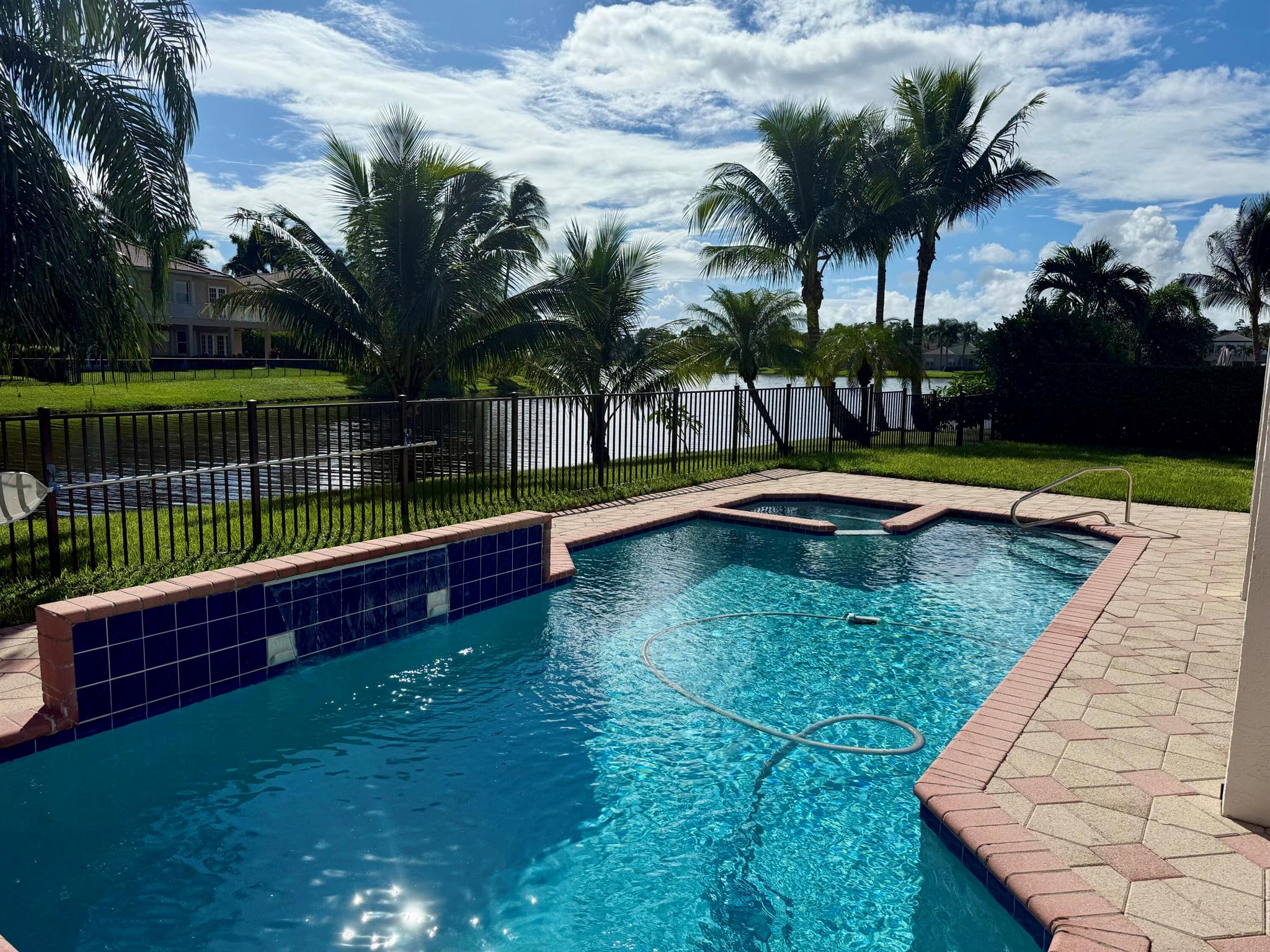 SMITH DAIRY WEST 4 - Residential Lease