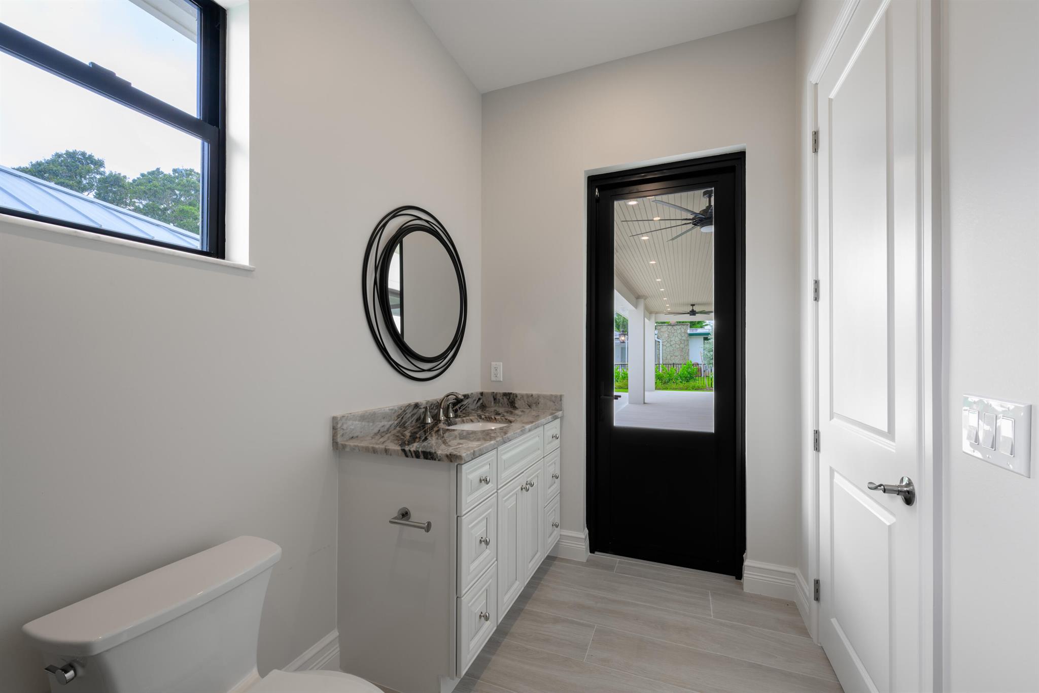 NORTH RIVER SHORES - Residential