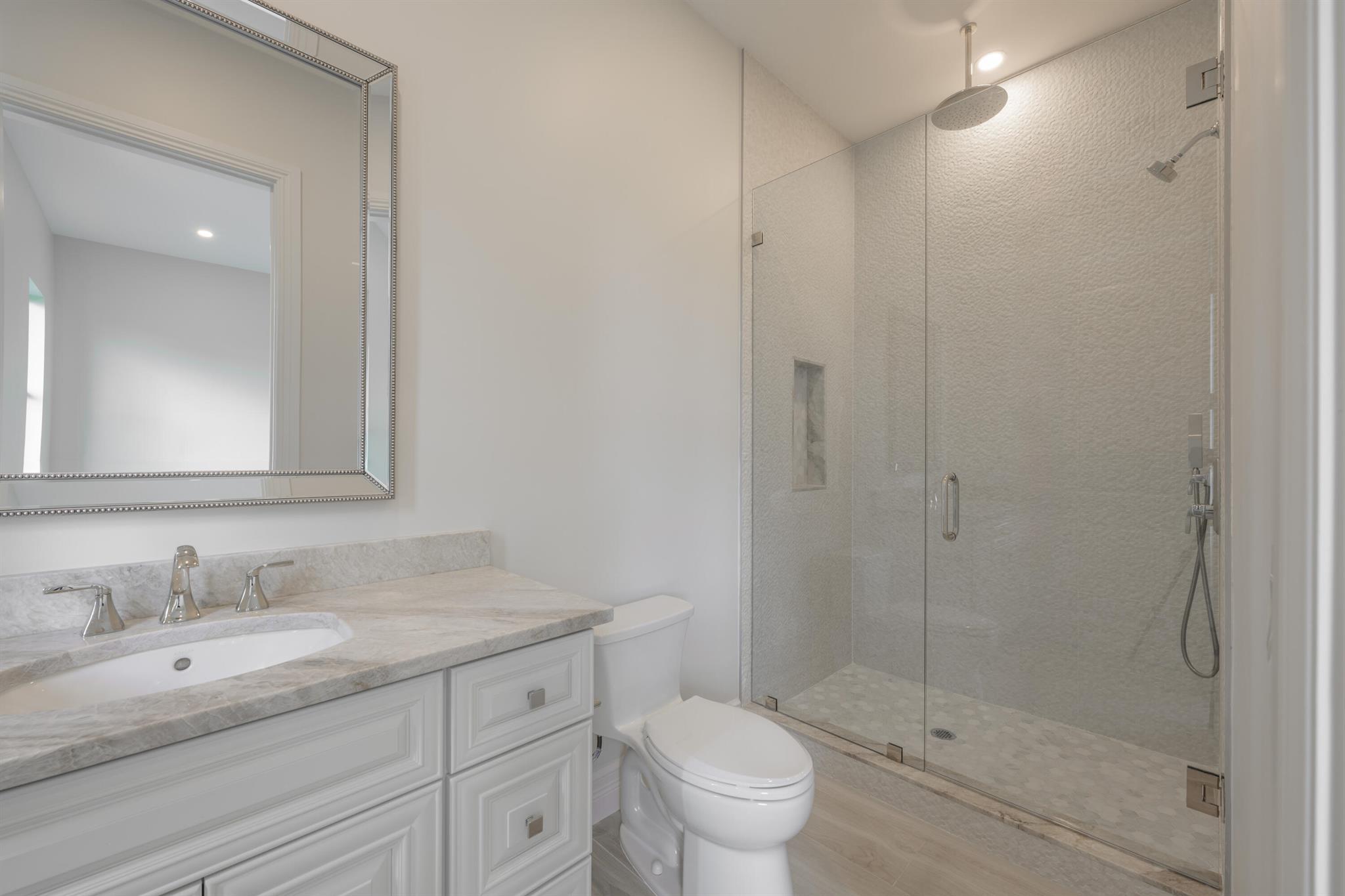 NORTH RIVER SHORES - Residential