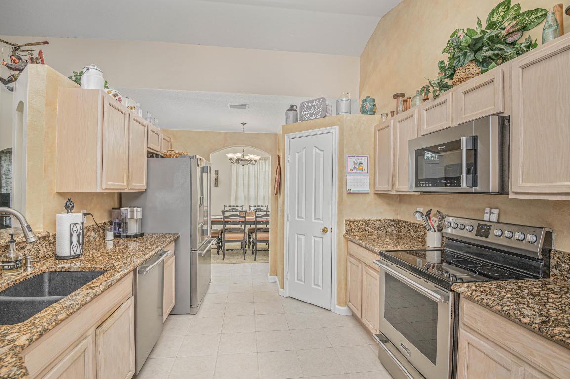 TREASURE COAST AIRPARK - Residential