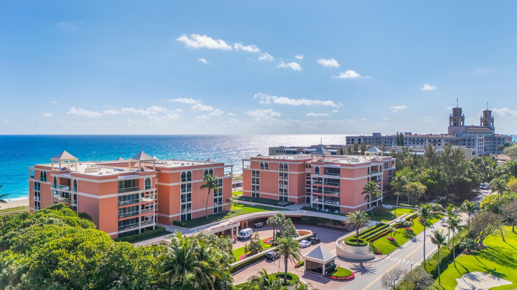 2 N Breakers Row N Ph4