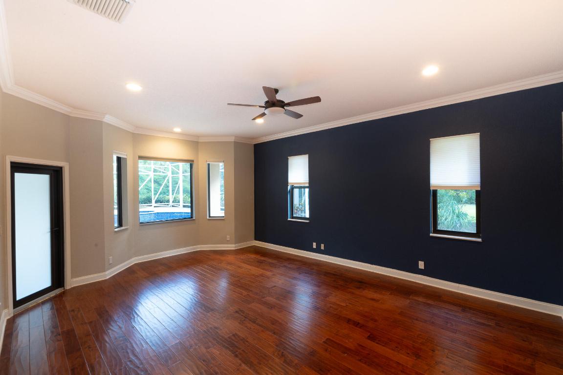 LAS FLORES RANCHOS - Residential