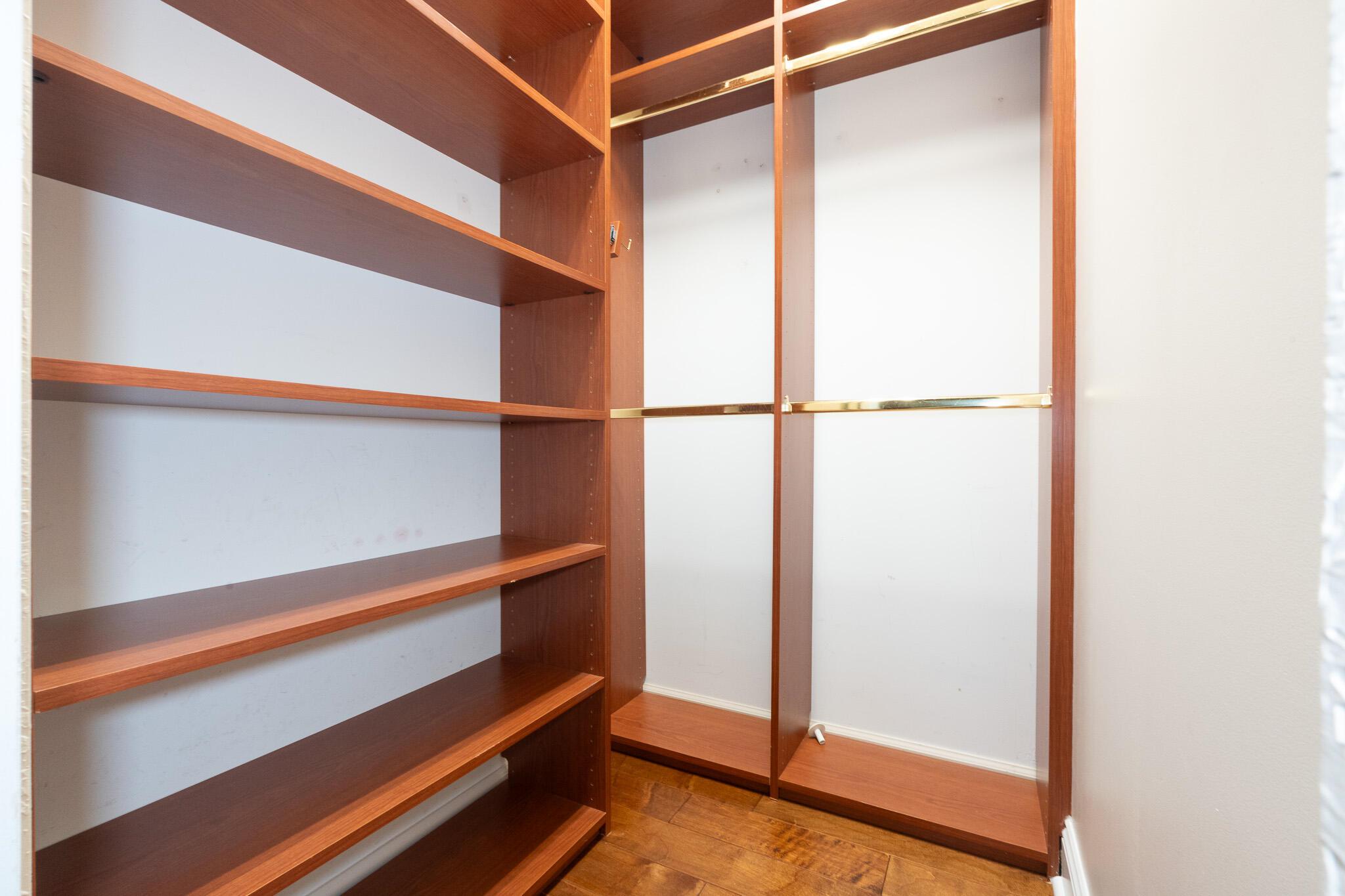 LAS FLORES RANCHOS - Residential