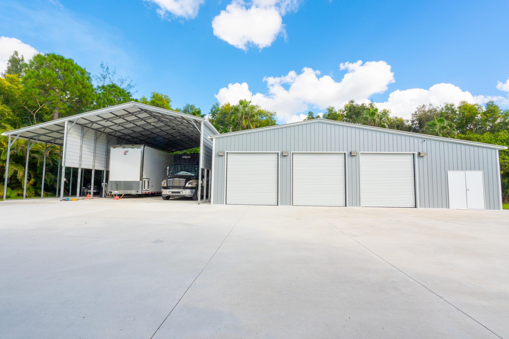 LAS FLORES RANCHOS - Residential