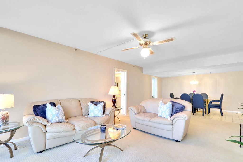 Photo of 1300 S Highway A1a #523, Jupiter, FL 33477 (MLS # R10973008)