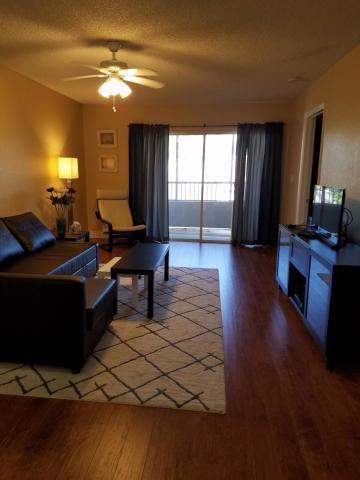 LAKEVIEW CLUB CONDO - Residential Lease