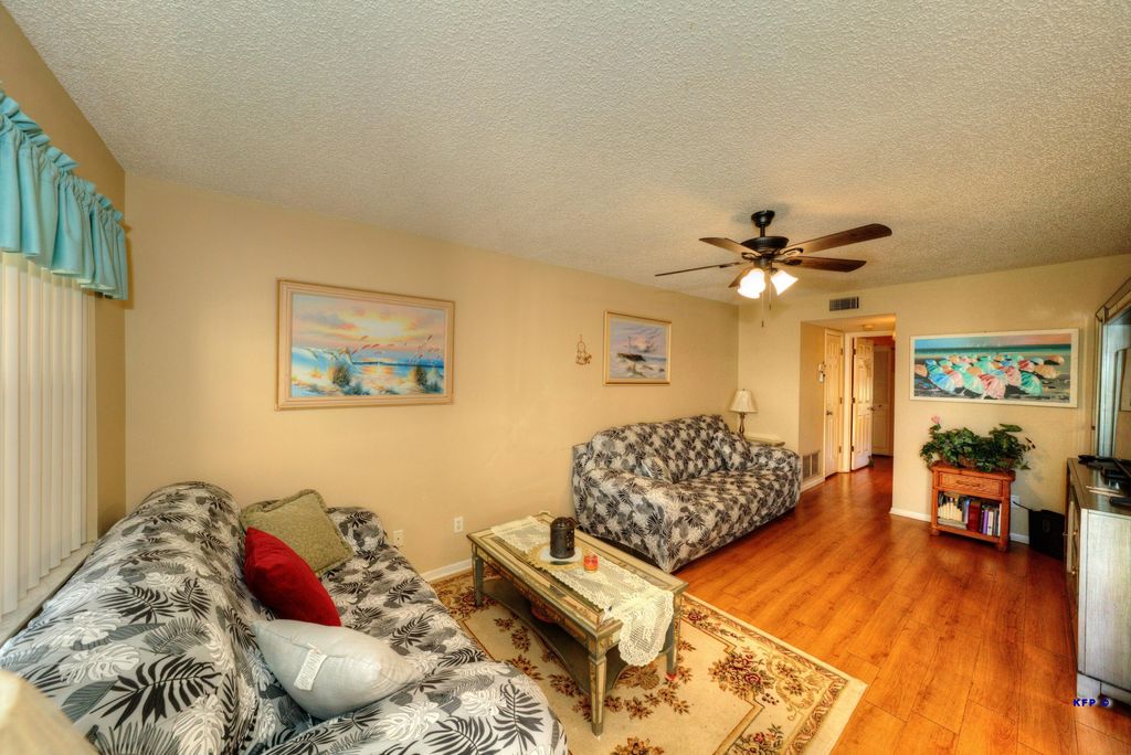 Photo of 14 Lake Vista Trail #105, Port Saint Lucie, FL 34952 (MLS # R10962378)