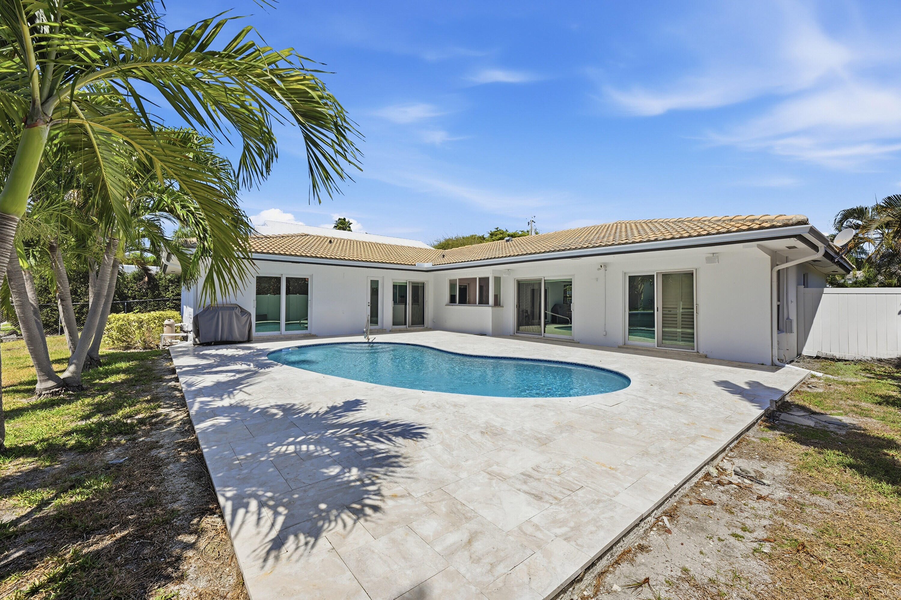 LANDINGS FIRST SEC - Residential