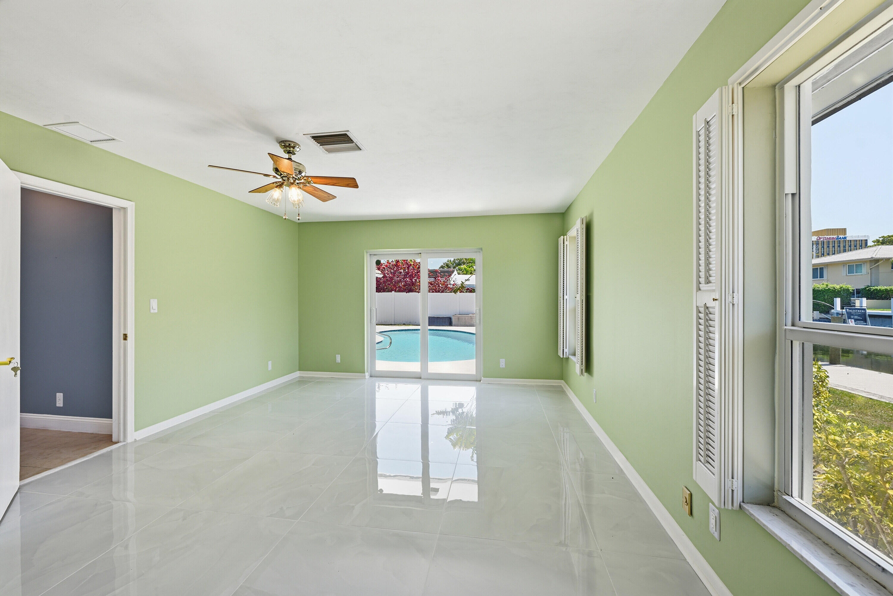 LANDINGS FIRST SEC - Residential