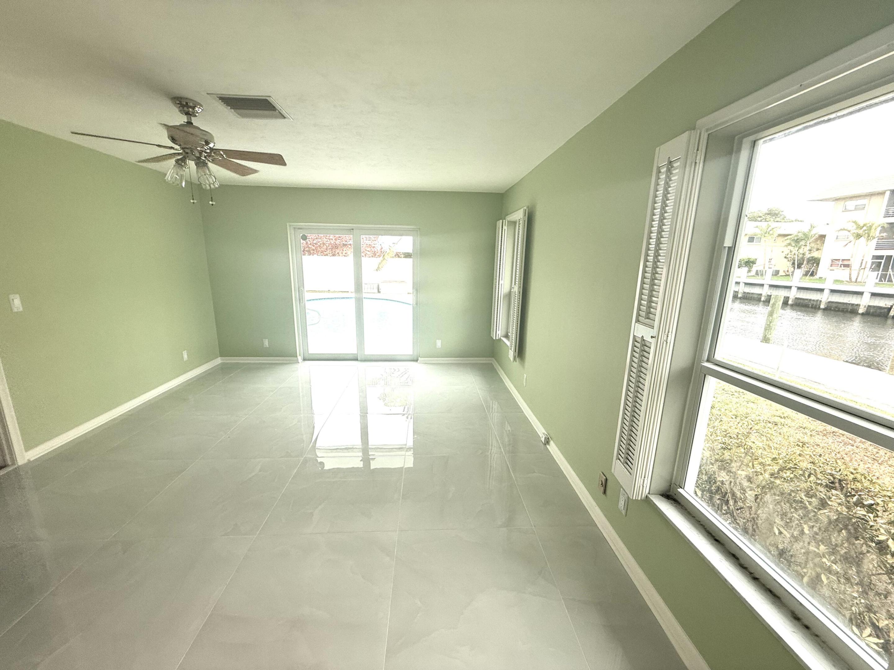 LANDINGS FIRST SEC - Residential