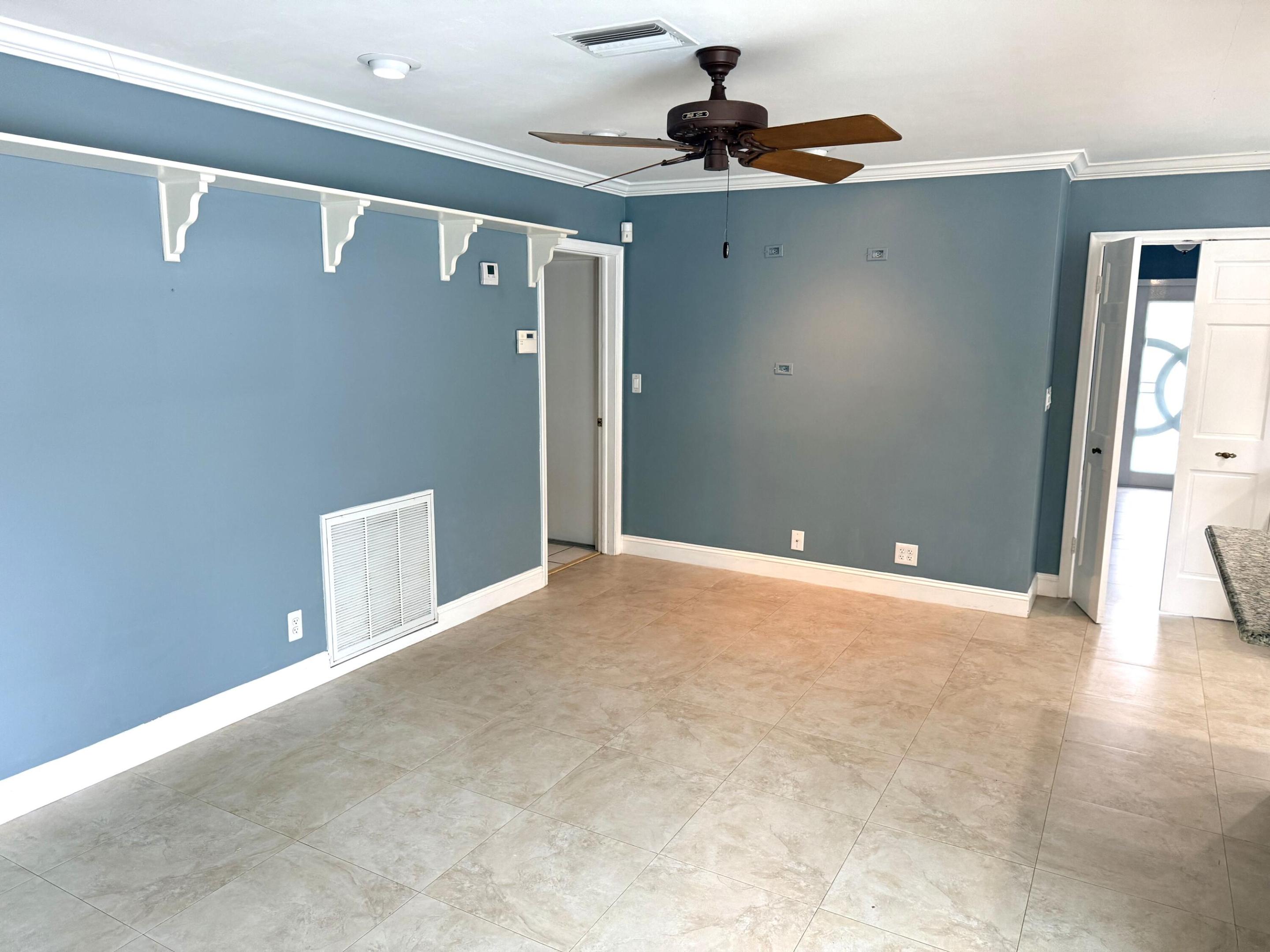 LANDINGS FIRST SEC - Residential