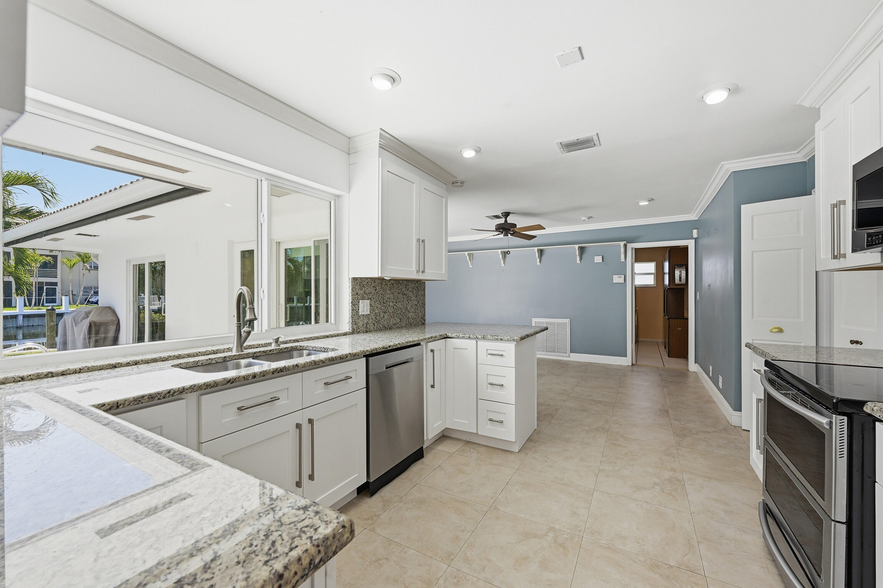 LANDINGS FIRST SEC - Residential