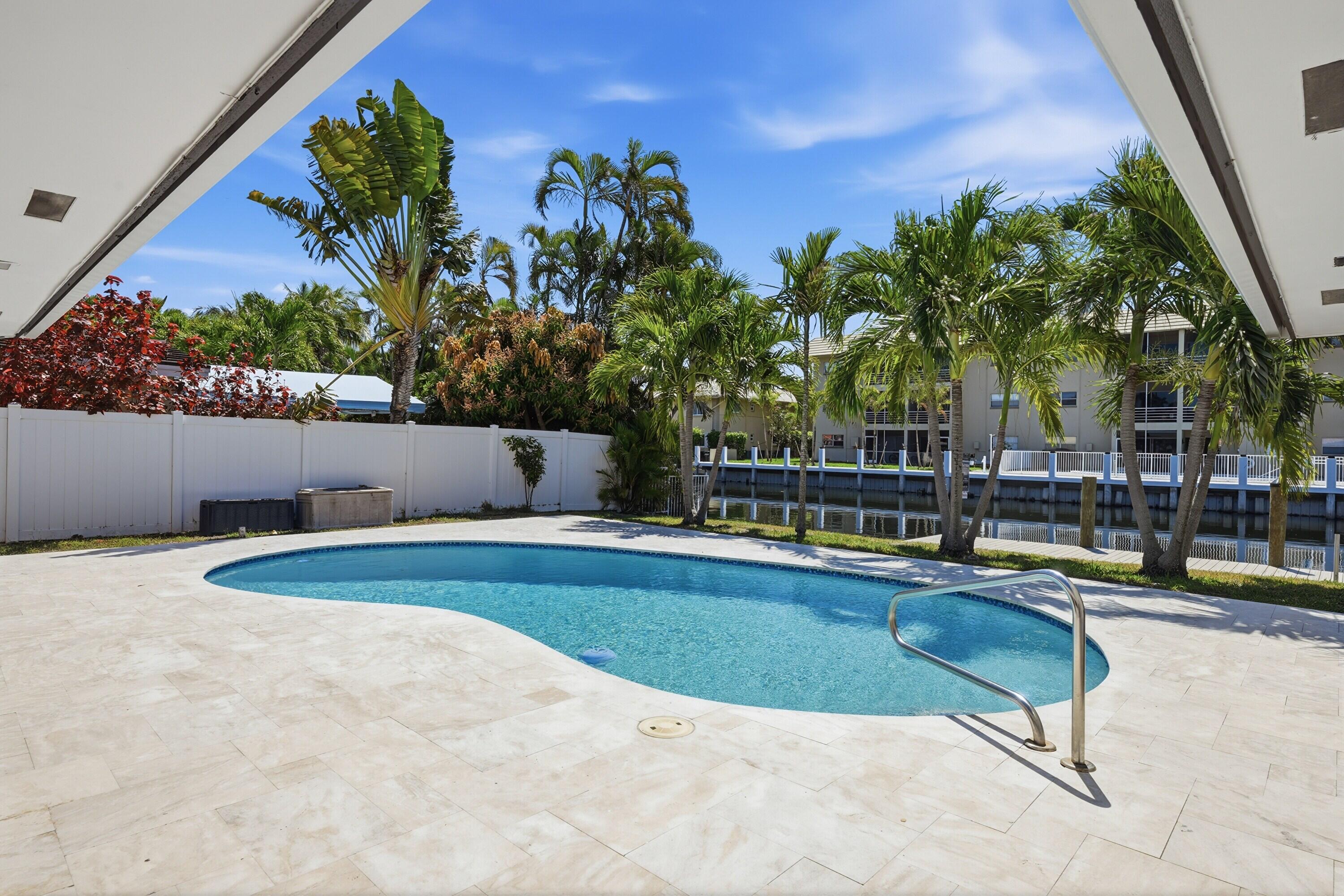 LANDINGS FIRST SEC - Residential