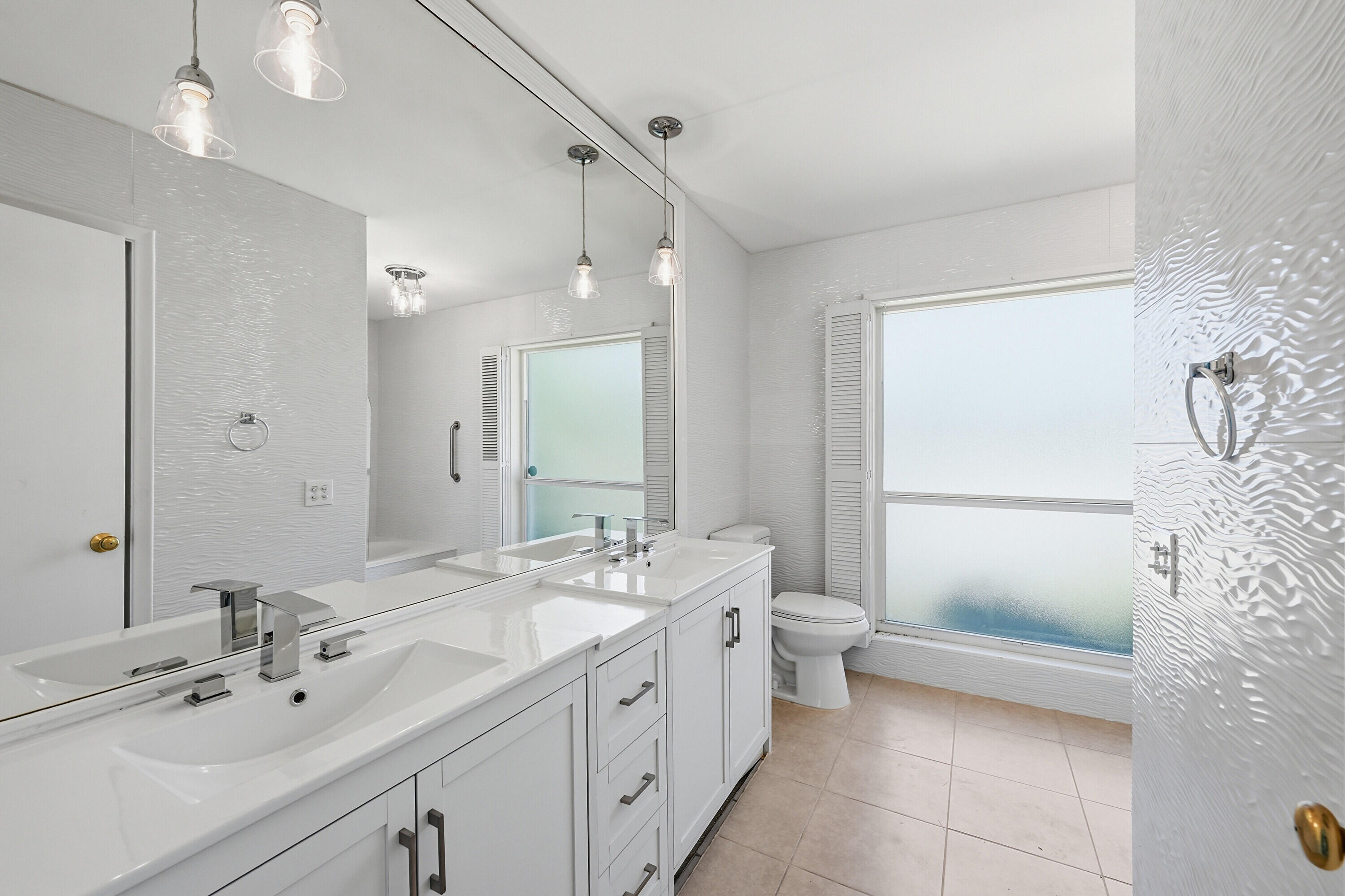 LANDINGS FIRST SEC - Residential