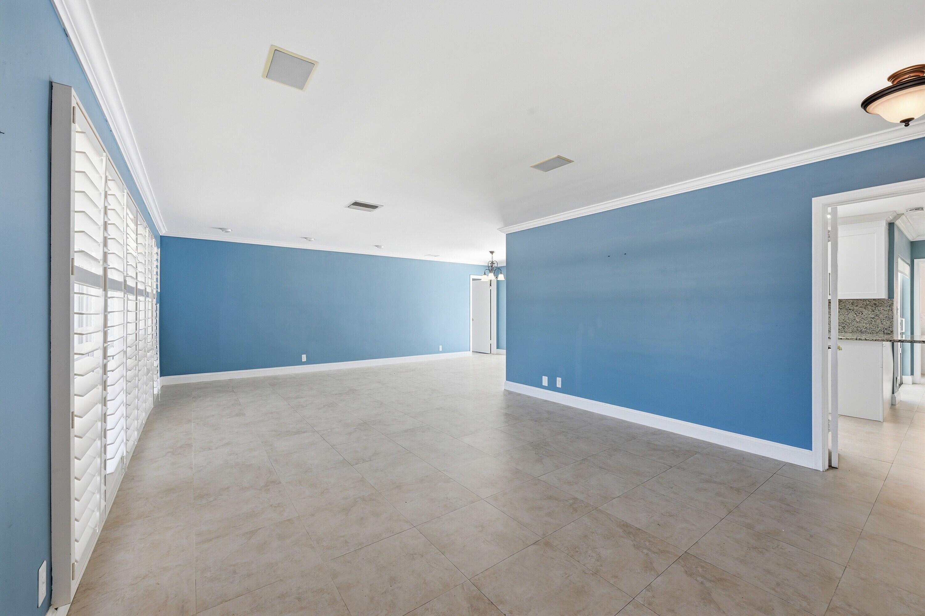 LANDINGS FIRST SEC - Residential