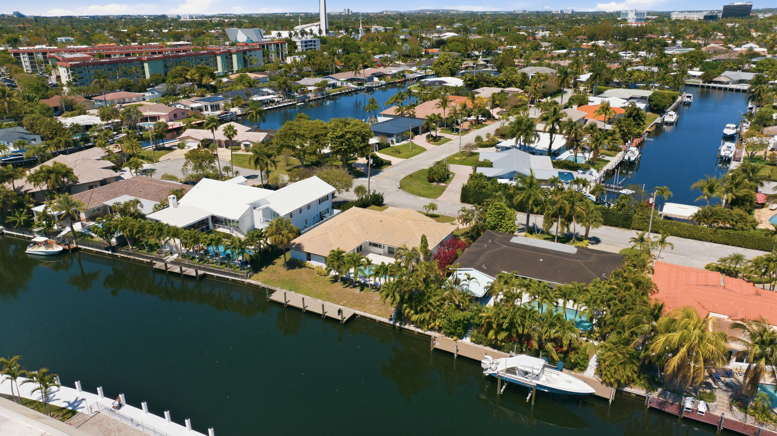 LANDINGS FIRST SEC - Residential