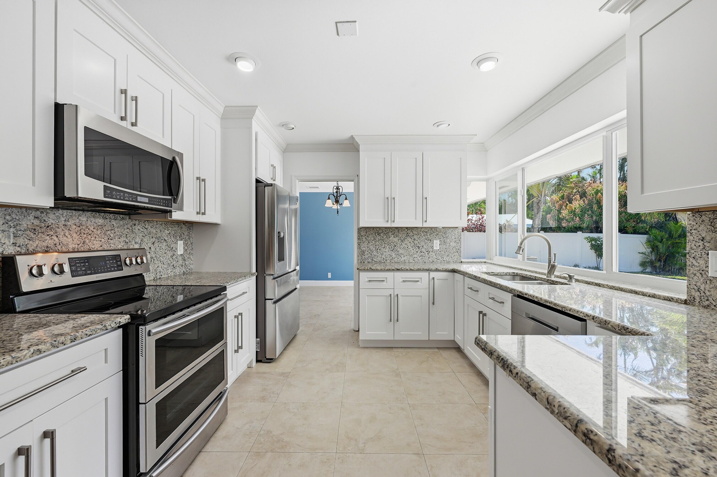 LANDINGS FIRST SEC - Residential