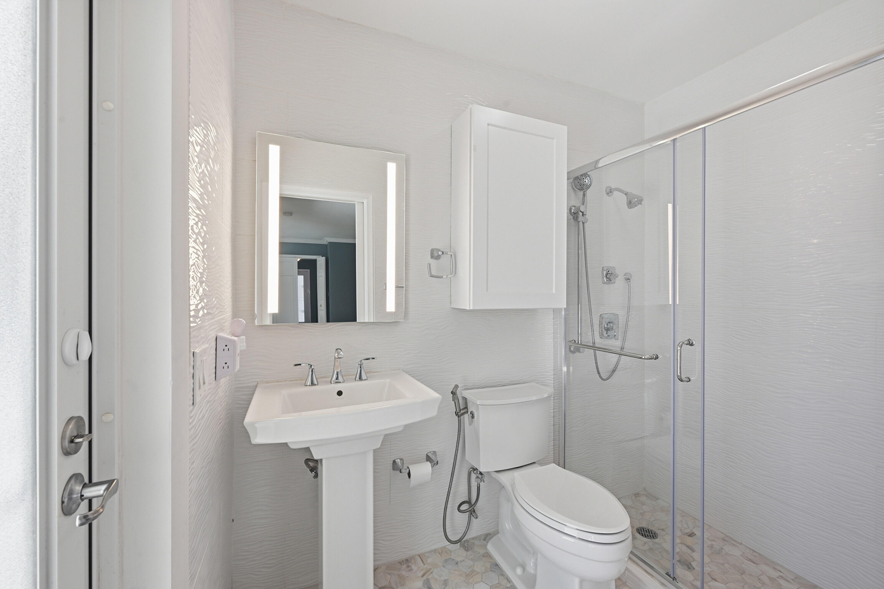 LANDINGS FIRST SEC - Residential