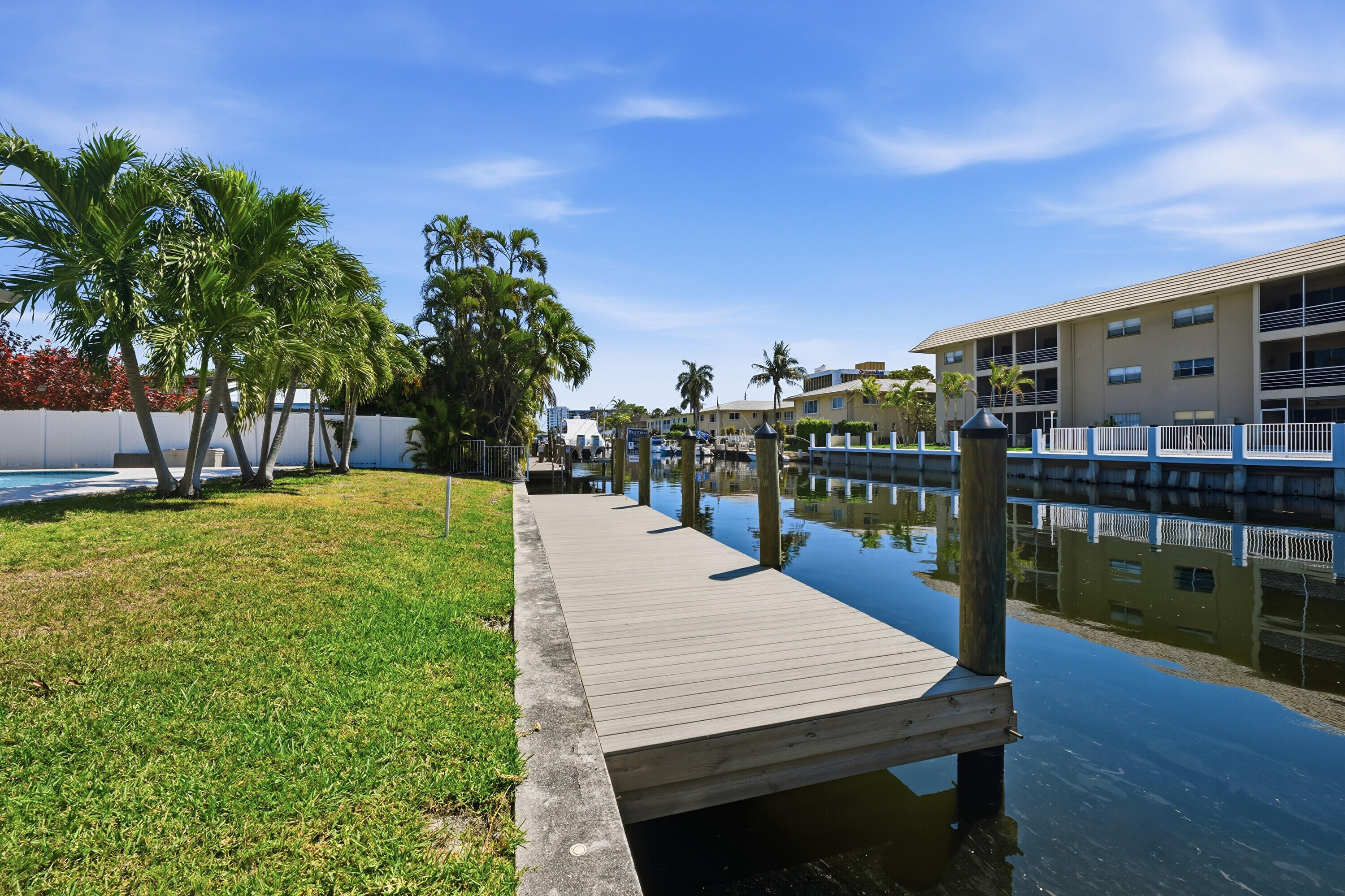 LANDINGS FIRST SEC - Residential