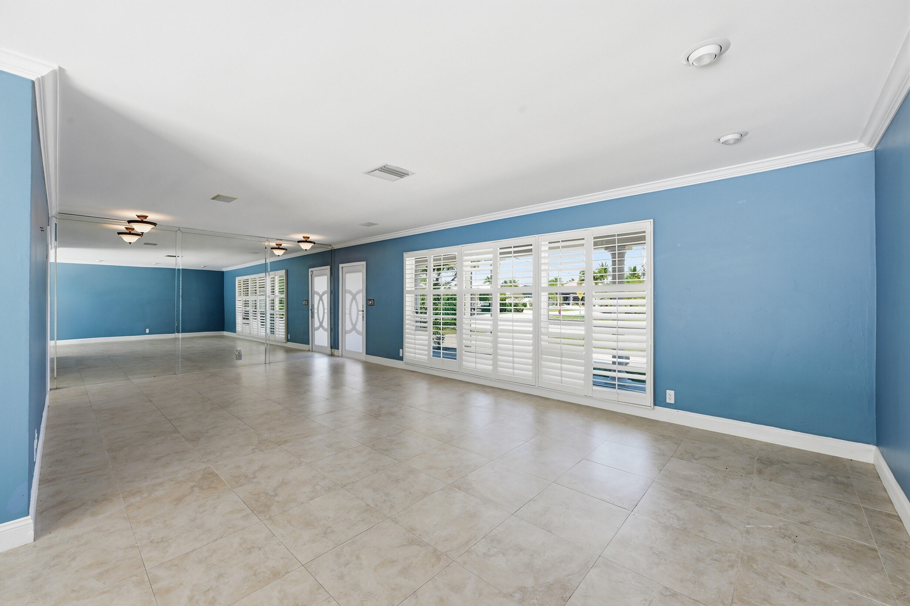 LANDINGS FIRST SEC - Residential