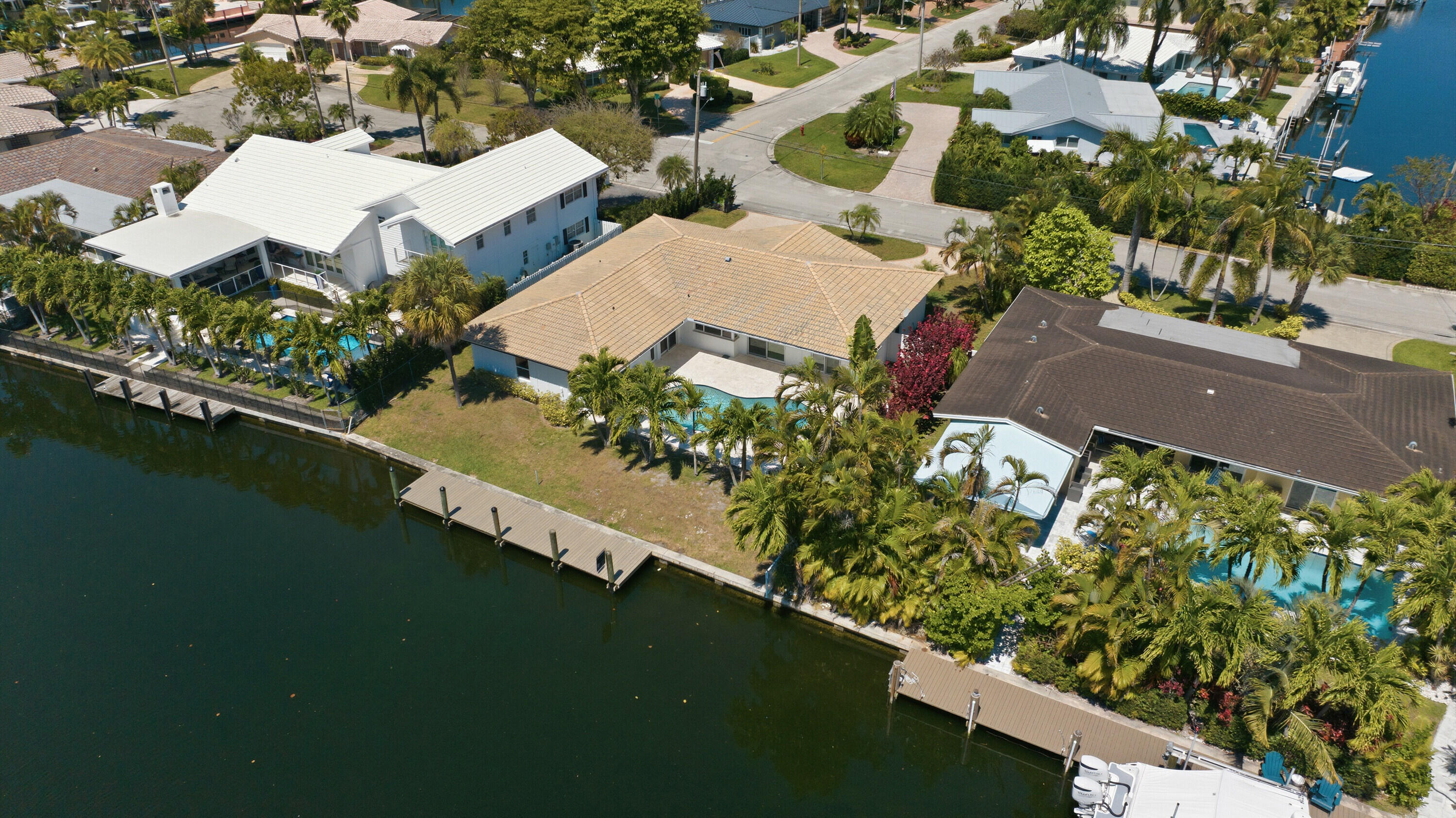 LANDINGS FIRST SEC - Residential