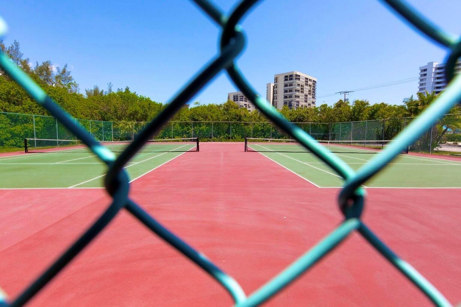 PRINCESS OF HUTCHINSON IS - Residential