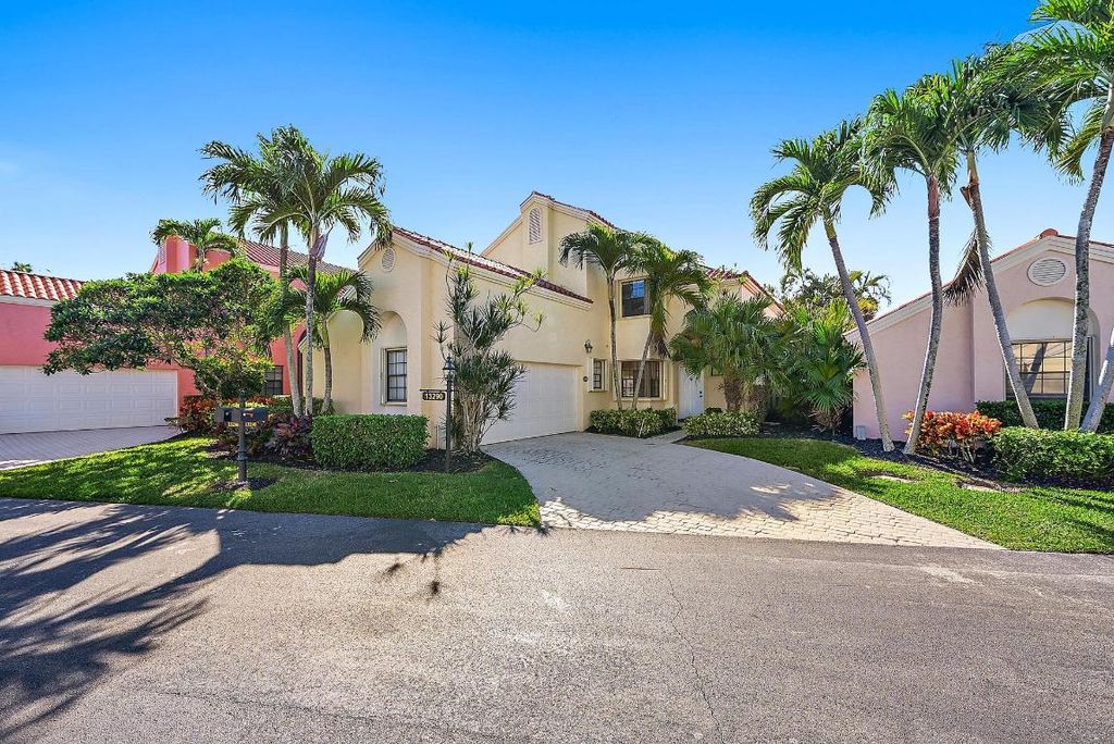 Photo of 13290 Saint Tropez Circle, Palm Beach Gardens, FL 33410 (MLS # R11155395)